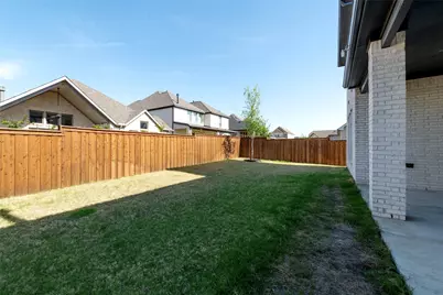 8613 Hawthorn Drive, The Colony, TX 75056 - Photo 27
