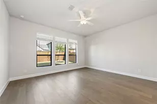 8613 Hawthorn Dr, The Colony, TX 75056 - Photo 17