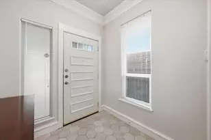 3332 W 4th St, Fort Worth, TX 76107 - Photo 5