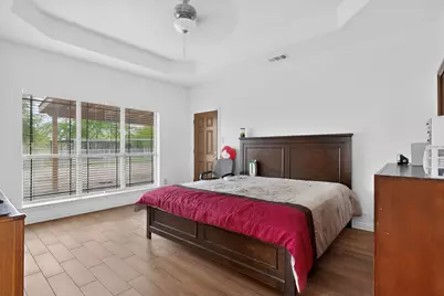 9807 Silver Creek Drive, Scurry, TX 75158 - Photo 11