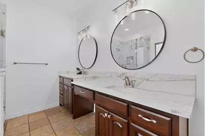 9807 Silver Creek Drive, Scurry, TX 75158 - Photo 13