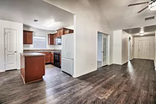 1208 Bluffview Dr, Hutchins, TX 75141 - Photo 5