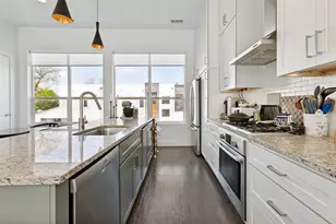 2319 Kirby St, Dallas, TX 75204 - Photo 9