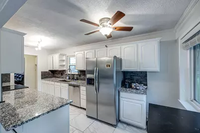 14520 Shoredale Lane, Farmers Branch, TX 75234 - Photo 9