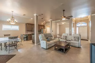 7732 Summerbrook Cir, Fort Worth, TX 76137 - Photo 5