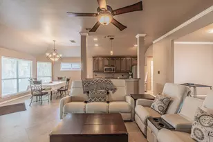 7732 Summerbrook Cir, Fort Worth, TX 76137 - Photo 3