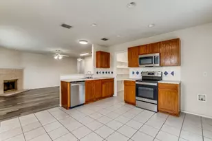 9436 Goldenview Dr, Fort Worth, TX 76244 - Photo 5