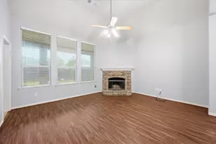 1017 Kimbro Dr, Forney, TX 75126 - Photo 5