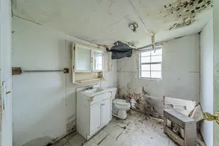 508 Summit St, Farmersville, TX 75442 - Photo 13