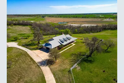 11918 Riek Road, Krum, TX 76249 - Photo 3
