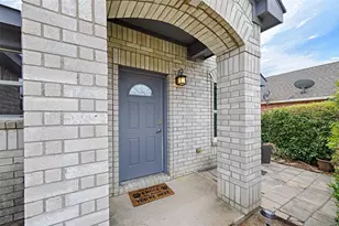 5348 Cameron Dr, Grand Prairie, TX 75052 - Photo 3