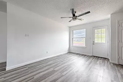 5348 Cameron Drive, Grand Prairie, TX 75052 - Photo 17