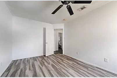 5348 Cameron Drive, Grand Prairie, TX 75052 - Photo 23