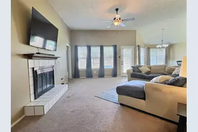 2806 Amberton Place, Euless, TX 76040 - Photo 3