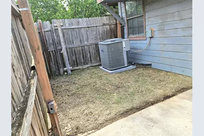 1124 Kathy Lane, Lewisville, TX 75067 - Photo 27
