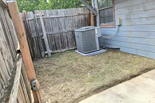 1124 Kathy Ln, Lewisville, TX 75067 - Photo 27