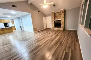 1124 Kathy Ln, Lewisville, TX 75067 - Photo 5