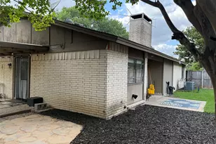 15745 Covewood Cir, Dallas, TX 75248 - Photo 19