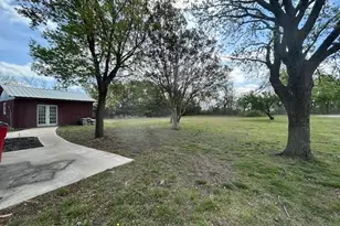 2028 Co Rd 4720, Leonard, TX 75452 - Photo 15
