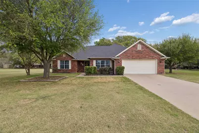 25 Starview Drive, Star Harbor, TX 75148 - Photo 1