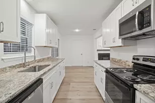 622 Oxford Dr, Sherman, TX 75092 - Photo 17