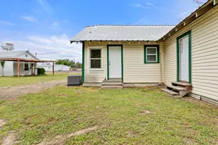 407 W Carnegie St, Winnsboro, TX 75494 - Photo 29
