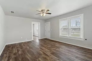 407 W Carnegie St, Winnsboro, TX 75494 - Photo 17