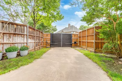 4320 Fairfax Hill Drive, Plano, TX 75024 - Photo 39