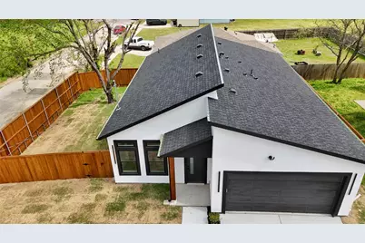 1401 Clark Street, Greenville, TX 75401 - Photo 3