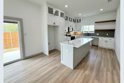 1401 Clark Street, Greenville, TX 75401 - Photo 7