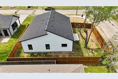 1401 Clark Street, Greenville, TX 75401 - Photo 25