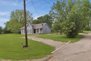 1402 County Road 1030, Corsicana, TX 75110 - Photo 25