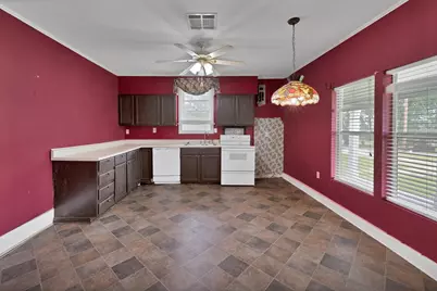 1402 County Road 1030, Corsicana, TX 75110 - Photo 9