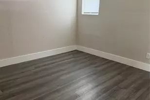 204 E 5th St, Springtown, TX 76082 - Photo 7