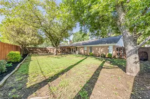 821 Prestwick St, Bedford, TX 76022 - Photo 35