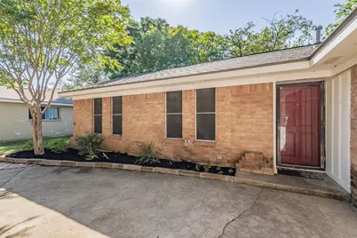 821 Prestwick Street, Bedford, TX 76022 - Photo 3