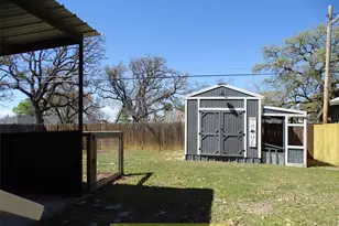 1106 W 14th St, Cisco, TX 76437 - Photo 13