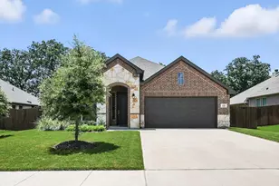 221 Gardenia Dr, Azle, TX 76020 - Photo 3
