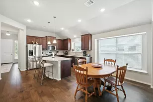 221 Gardenia Dr, Azle, TX 76020 - Photo 11