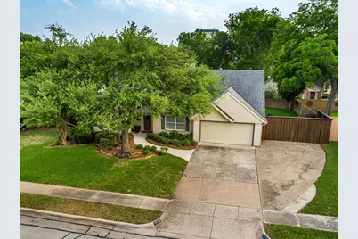 2772 Bay Meadows Circle, Farmers Branch, TX 75234 - Photo 31