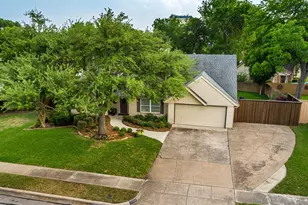 2772 Bay Meadows Cir, Farmers Branch, TX 75234 - Photo 31