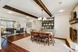 2772 Bay Meadows Cir, Farmers Branch, TX 75234 - Photo 9