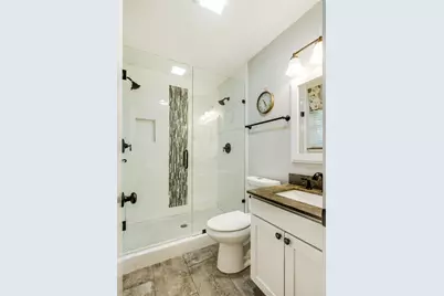 2772 Bay Meadows Circle, Farmers Branch, TX 75234 - Photo 15
