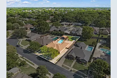 517 Highland Park Drive, Hurst, TX 76054 - Photo 3