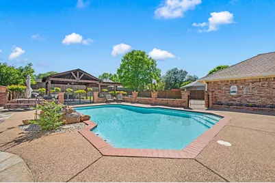 517 Highland Park Drive, Hurst, TX 76054 - Photo 31