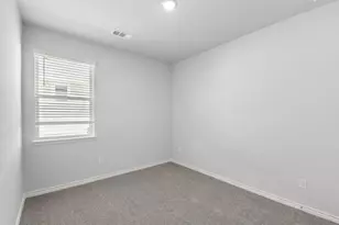 9909 Dynamics Dr, Fort Worth, TX 76131 - Photo 11