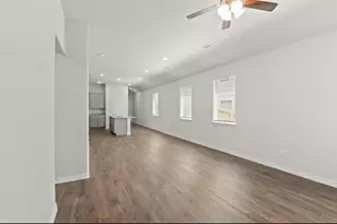 9909 Dynamics Dr, Fort Worth, TX 76131 - Photo 3