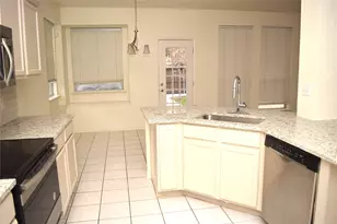 4840 Park Brook Dr, Fort Worth, TX 76137 - Photo 11