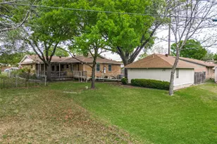 2010 Frances Dr, Garland, TX 75042 - Photo 23