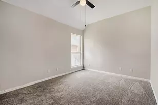 2306 Everton Dr, Arlington, TX 76001 - Photo 25